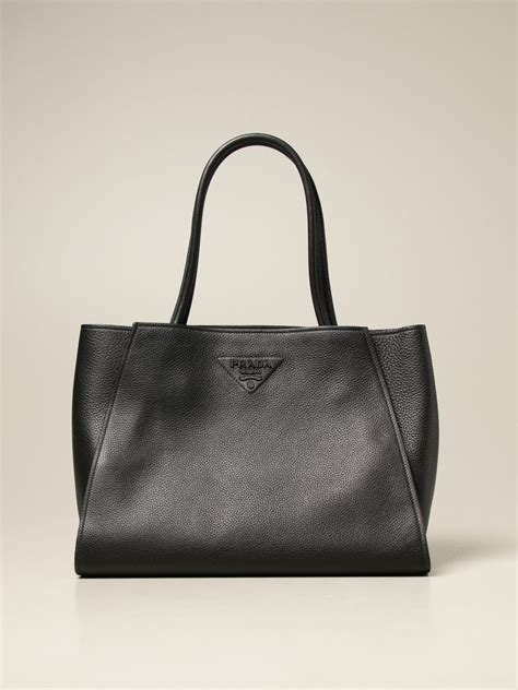 borsa classica tipo prada|borse prada donna 2023.